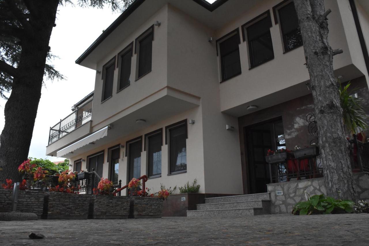 Bache Apartments Ohrid Ngoại thất bức ảnh